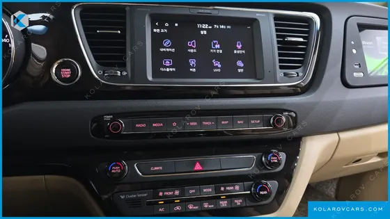 KIA CARNIVAL GASOLINE 7-SEATER HI-LIMOUSINE (SPECIAL)