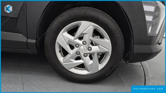 HYUNDAI KONA GASOLINE 2.0 2WD