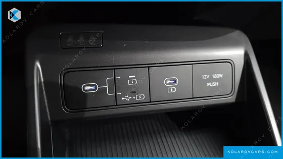 HYUNDAI KONA GASOLINE 2.0 2WD