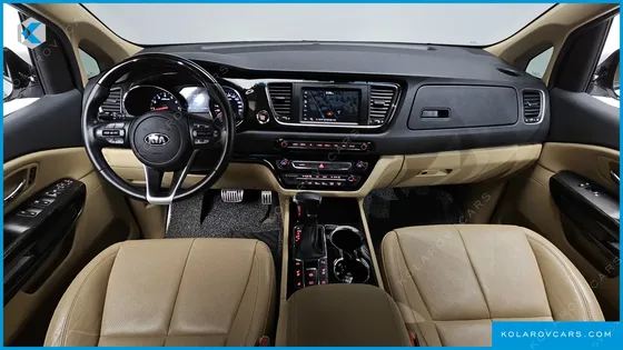 KIA CARNIVAL GASOLINE 7-SEATER LIMOUSINE