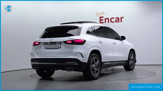 MERCEDES GLA-CLASS GLA250 4MATIC