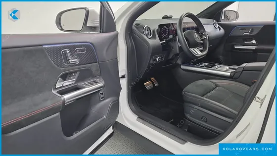 MERCEDES GLA-CLASS GLA250 4MATIC