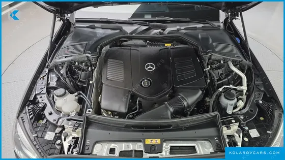 MERCEDES C-CLASS C300 4MATIC AMG LINE