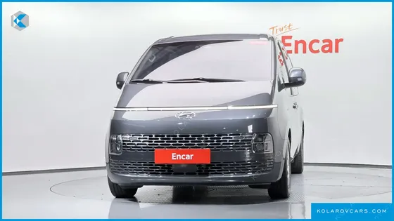 HYUNDAI STARIA CARGO 5-SEATER