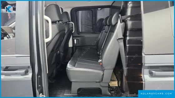 HYUNDAI STARIA CARGO 5-SEATER