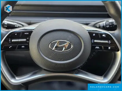 HYUNDAI STARIA L3.5 CARGO 5-SEATER