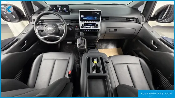 HYUNDAI STARIA L3.5 TOURER 9-SEATER