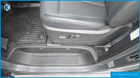 HYUNDAI STARIA L3.5 TOURER 9-SEATER