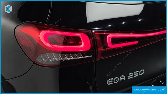 MERCEDES EQA EQA250 AMG LINE