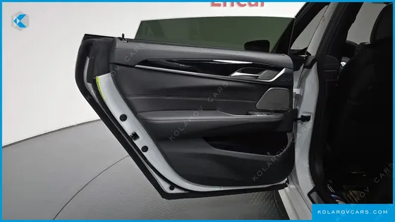 BMW GRAN TURISMO (GT) 630I XDRIVE M SPORT