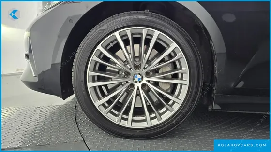 BMW 3 SERIES 330I LUXURY