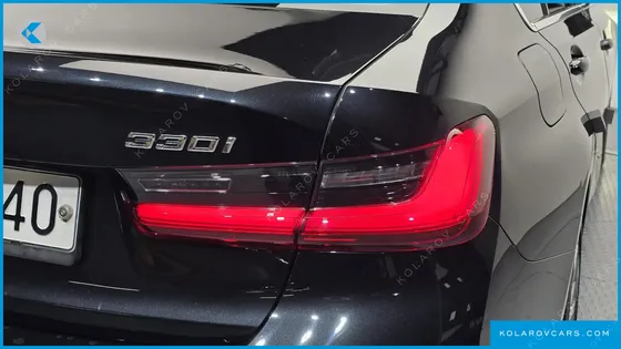 BMW 3 SERIES 330I LUXURY
