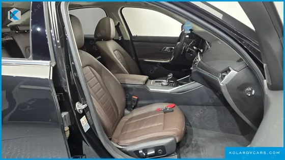 BMW 3 SERIES 330I LUXURY