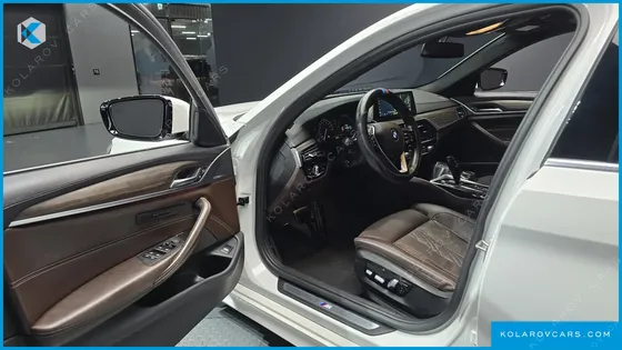 BMW 5 SERIES 520D M SPORT PACKAGE PLUS