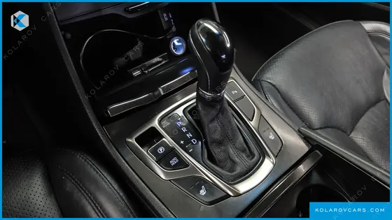 HYUNDAI GRANDEUR PREMIUM