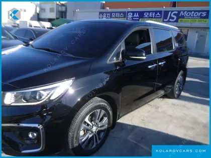 KIA CARNIVAL 9-SEATER LUXURY