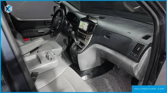 HYUNDAI STAREX VAN 3-SEATER LPI