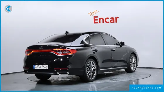 HYUNDAI GRANDEUR 3.3 CELEBRITY