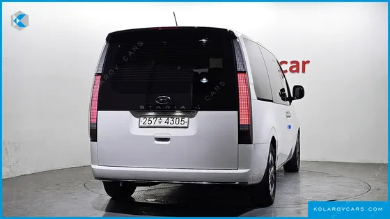 HYUNDAI STARIA L3.5 LOUNGE 7-SEATER