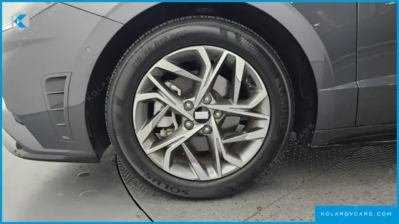 HYUNDAI SONATA 2.0