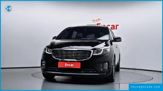 KIA CARNIVAL 11-SEATER NOBLESSE