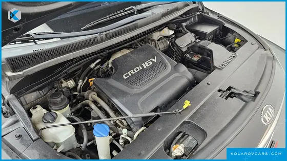 KIA CARNIVAL 11-SEATER NOBLESSE