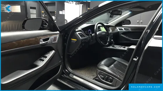 HYUNDAI GENESIS G330 PREMIUM AWD