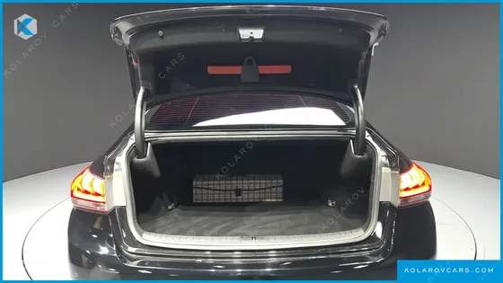 HYUNDAI GENESIS G330 PREMIUM AWD
