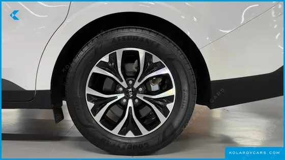 KIA CARNIVAL DIESEL 9-SEATER PRESTIGE
