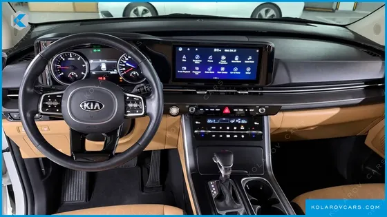 KIA CARNIVAL DIESEL 9-SEATER PRESTIGE
