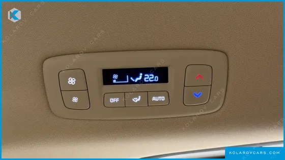 KIA CARNIVAL DIESEL 9-SEATER PRESTIGE