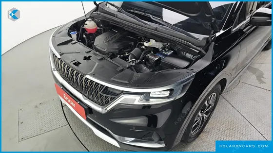 KIA CARNIVAL DIESEL 9-SEATER NOBLESSE