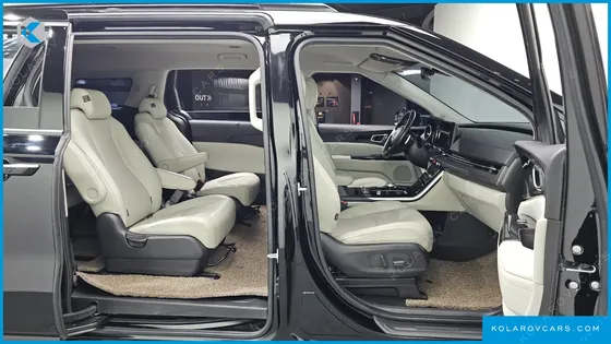 KIA CARNIVAL DIESEL 9-SEATER NOBLESSE