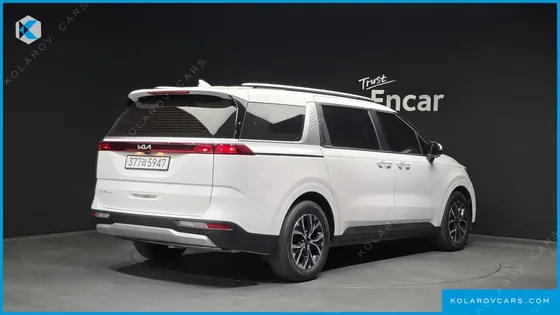 KIA CARNIVAL DIESEL 9-SEATER PRESTIGE