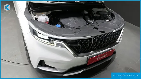 KIA CARNIVAL DIESEL 9-SEATER PRESTIGE