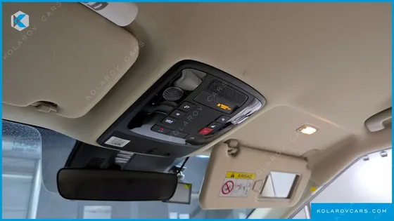 KIA CARNIVAL DIESEL 9-SEATER PRESTIGE