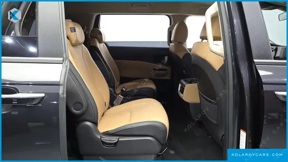 KIA CARNIVAL DIESEL 9-SEATER PRESTIGE