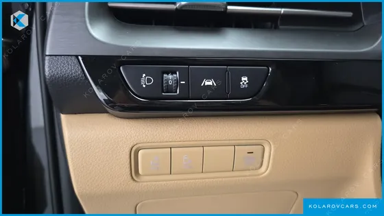 KIA CARNIVAL DIESEL 9-SEATER PRESTIGE