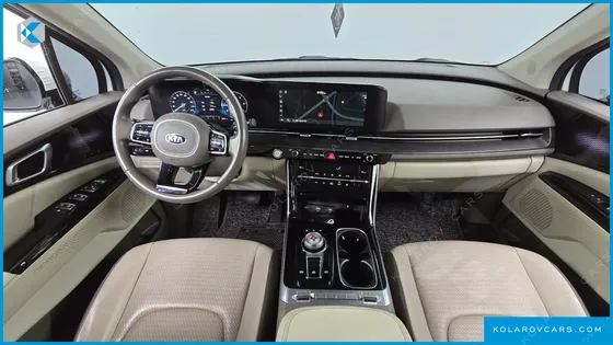 KIA CARNIVAL DIESEL 7-SEATER SIGNATURE
