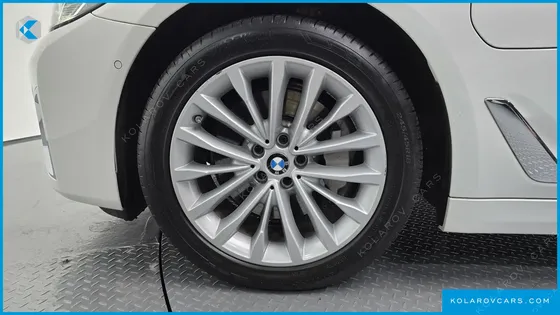 BMW 5 SERIES 530E LUXURY