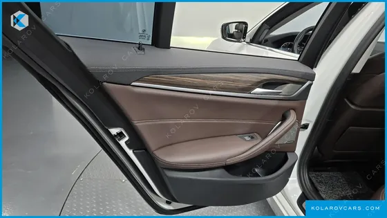 BMW 5 SERIES 530E LUXURY