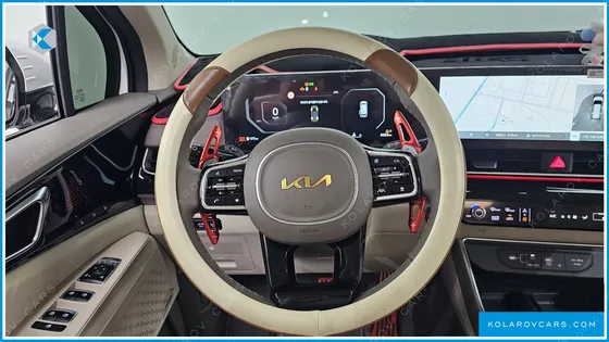 KIA CARNIVAL GASOLINE 7-SEATER HI LIMOUSINE