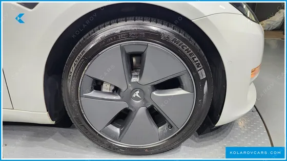 TESLA MODEL 3 LONG RANGE