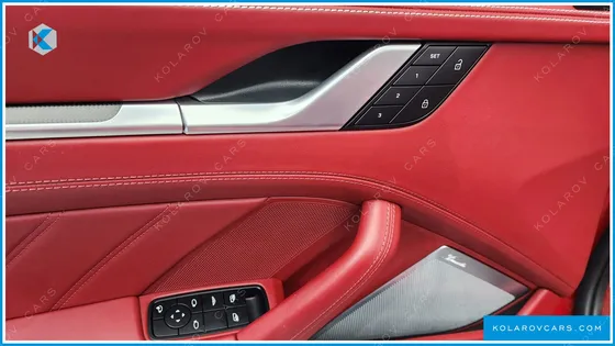 PORSCHE 911 TURBO S CABRIOLET