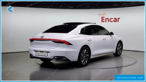 HYUNDAI GRANDEUR LE BLANC