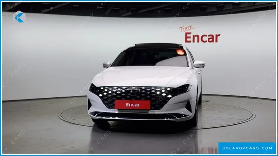 HYUNDAI GRANDEUR LE BLANC