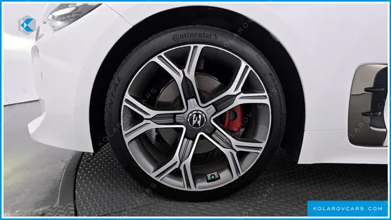 KIA STINGER 2.2 DIESEL AWD