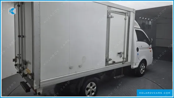 HYUNDAI PORTER II STANDARD CAP CRDI