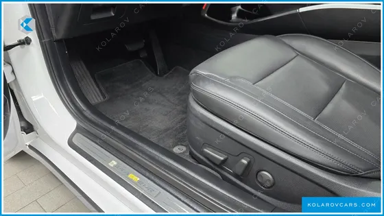 HYUNDAI GRANDEUR LE BLANC