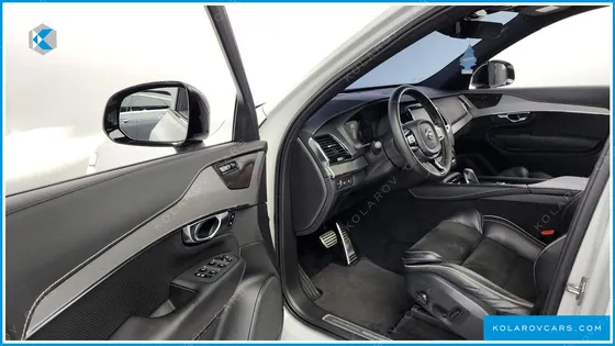 VOLVO XC90 T8 R-DESIGN HYBRID